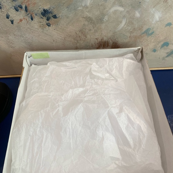 NEW - Michael Kors Brea Bootie Black and Brown Lace-Up Boots. Durable beauty! - Picture 8 of 10